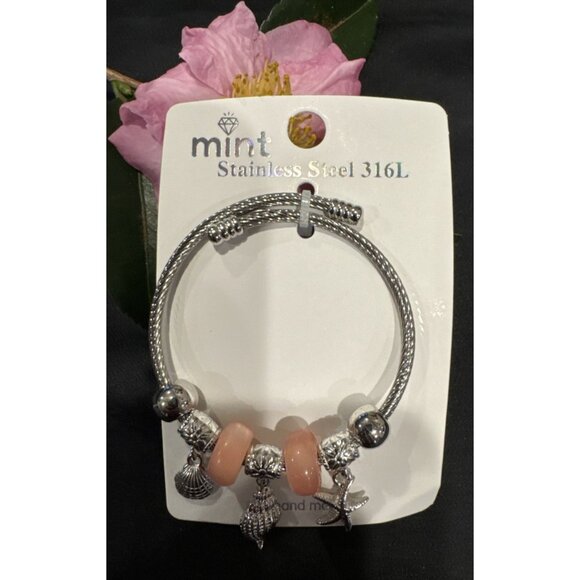 Mint Stainless Steel Crystal Starfish Shell Charm Silvertone Bangle Bracelet NEW - Picture 1 of 7